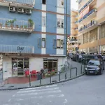 Alojamento de Acomodação e Pequeno-almoço La Contessa Salerno