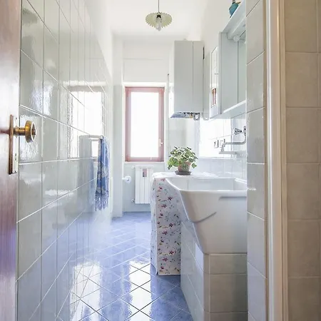 La Contessa Bed & Breakfast *