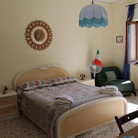 La Contessa *